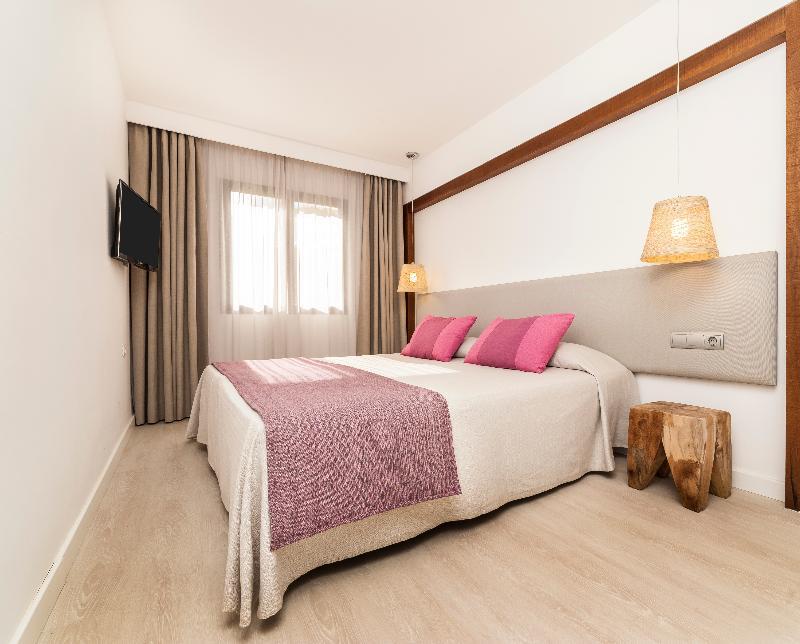 Insotel Club Tarida Playa Сан-Хосе Экстерьер фото